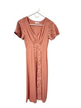 Women’s Lace-Trim V-Neck MaxiDress - Dusty Rose